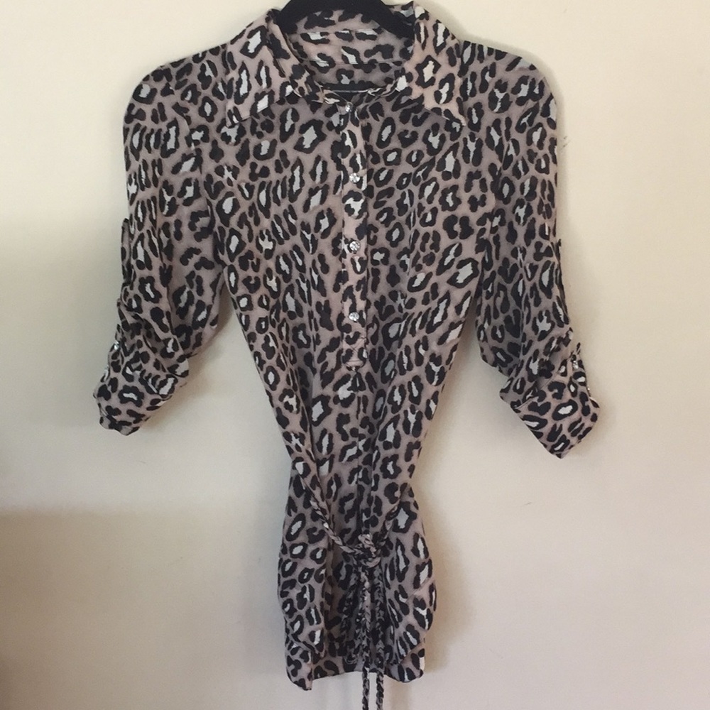 INC Leopard Print Top - Picture 2 of 8